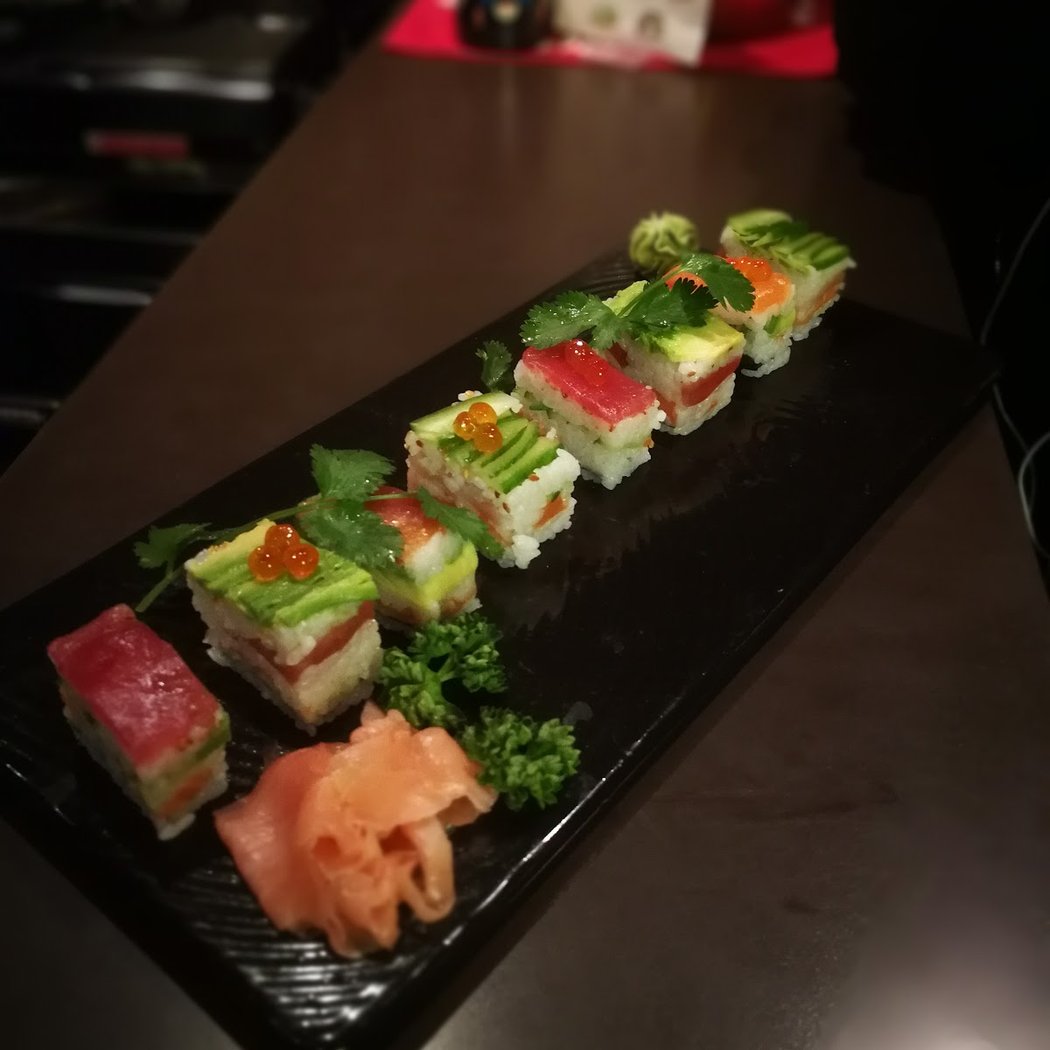 Win Sushi 1